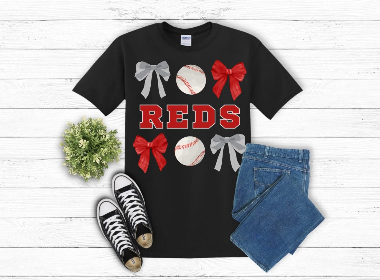 Reds Bows